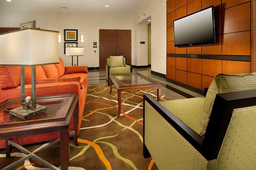 Drury Inn & Suites St. Louis Brentwood Exterior photo